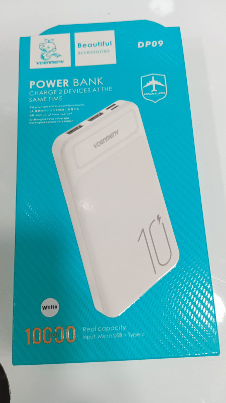 DP09 Power Bank 10000mAH