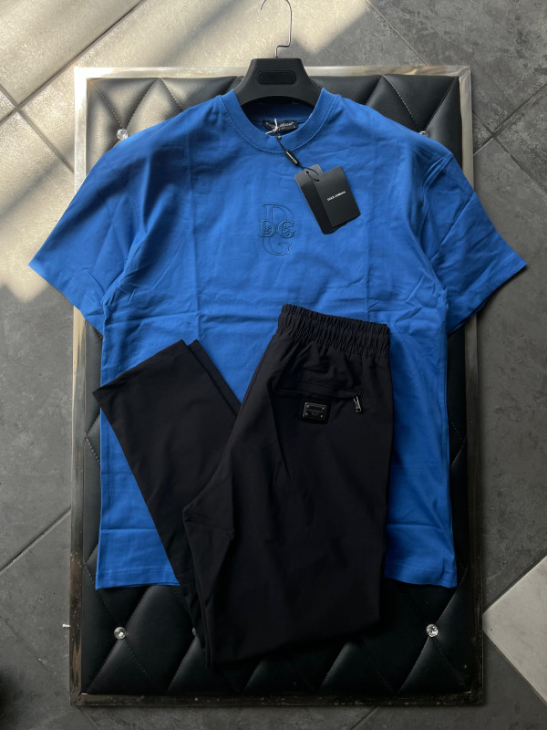 Brand Set T-shirt and Jeans