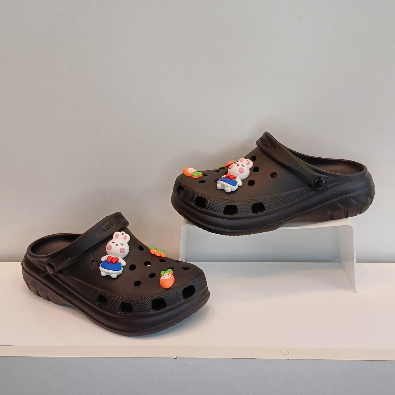 Comfortable Clogs/Sandals